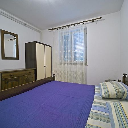 Apartment Renata Postira Exteriér fotografie