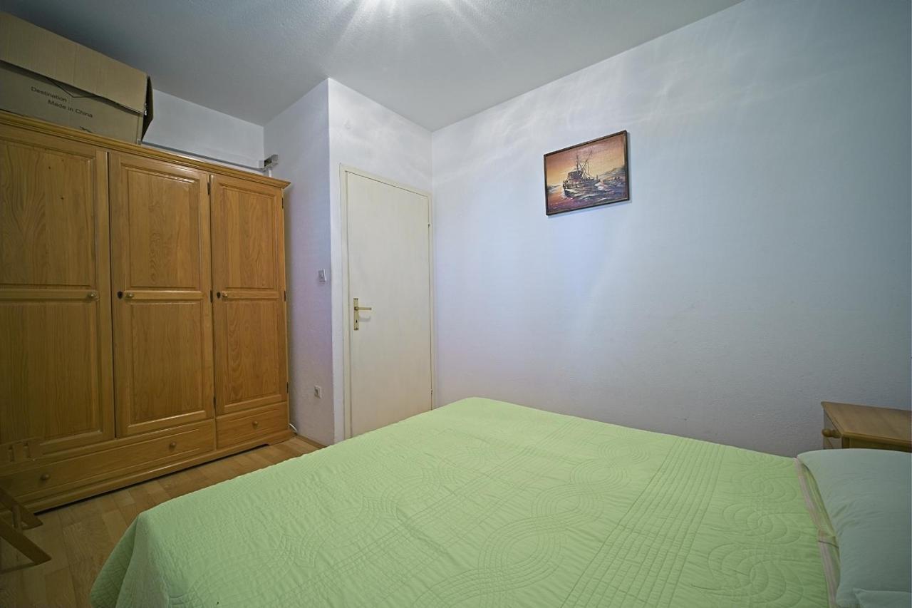 Apartment Renata Postira Exteriér fotografie