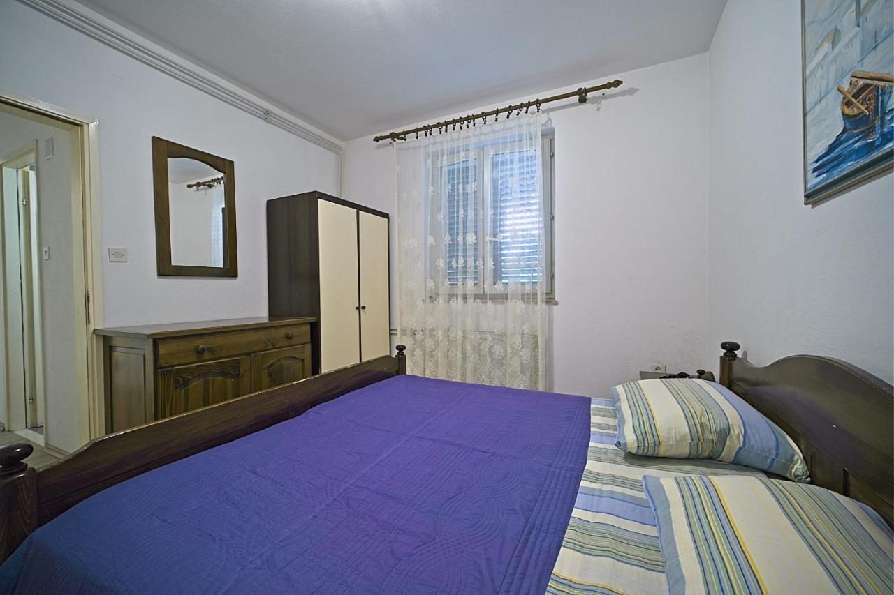 Apartment Renata Postira Exteriér fotografie